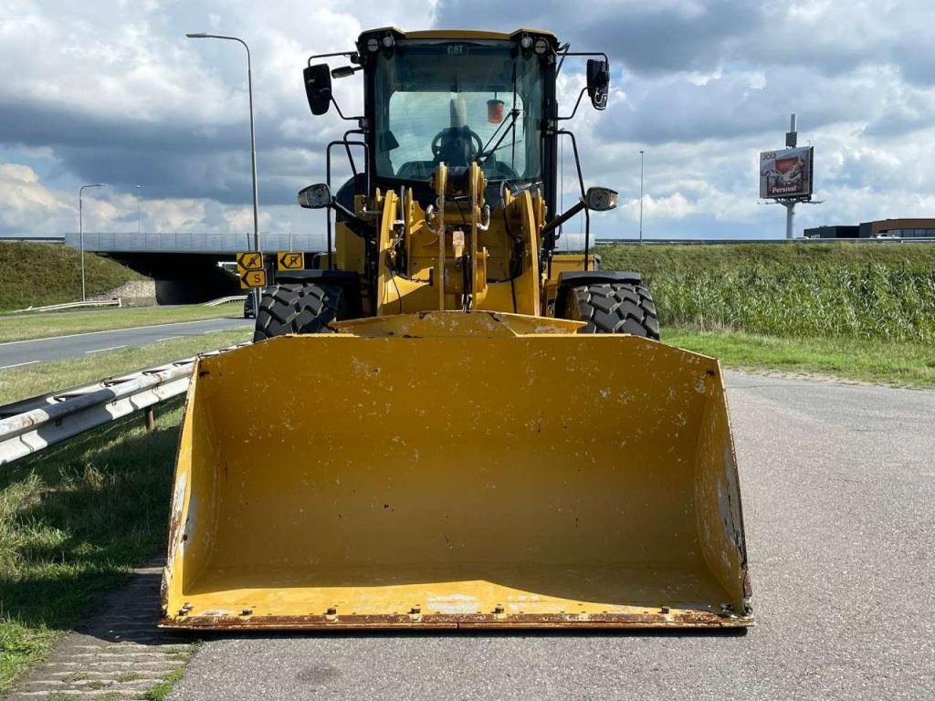 Caterpillar 926M Photo 6