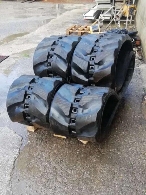 Bridgestone Rubber tracks for Kubota KX080.3 - KX080.4 - KX80 - KX80.4ALPHA2 Photo 2