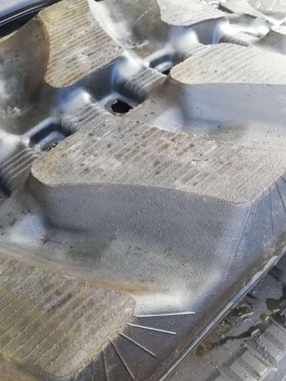 Bridgestone Rubber tracks for Kubota KX080.3 - KX080.4 - KX80 - KX80.4ALPHA2 Photo 3