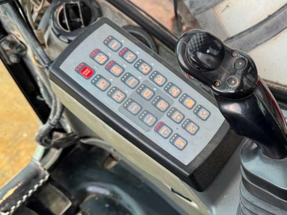 Liebherr R946LC - Hammer Lines / Quick Coupler Photo 10