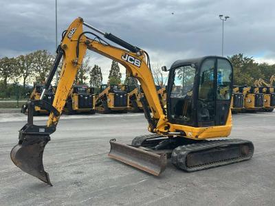 JCB 8045 Photo 1