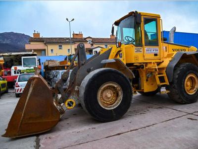 Volvo L110E Photo 1