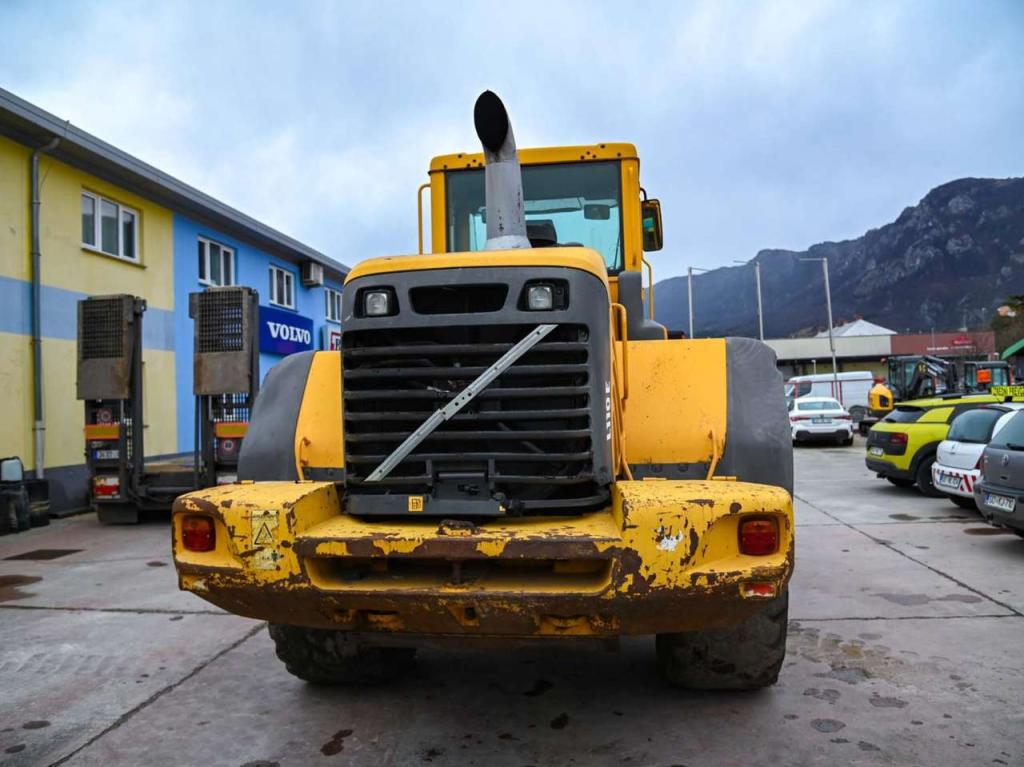 Volvo L110E Photo 4