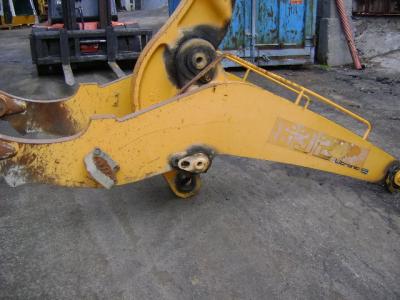 Arm for loaders for Liebherr 632 sold by PRV Ricambi Srl