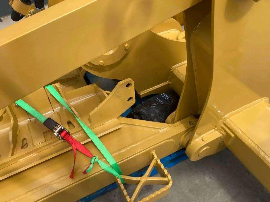 Caterpillar D6 Photo 6