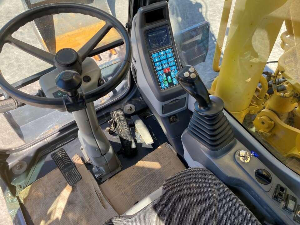 Komatsu PW200 7K Photo 9