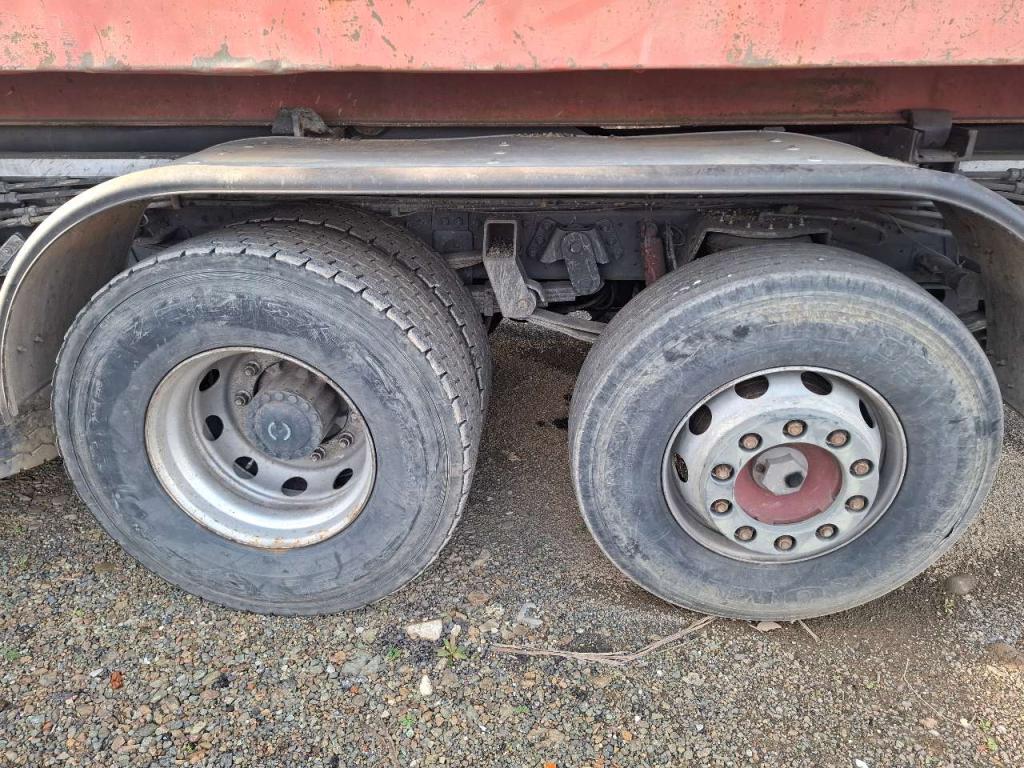Iveco EUROTECH MP190E30 6X2 Photo 2