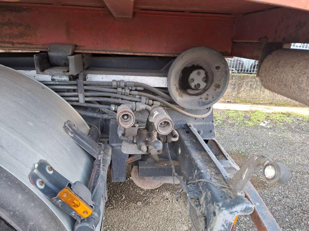 Iveco EUROTECH MP190E30 6X2 Photo 3