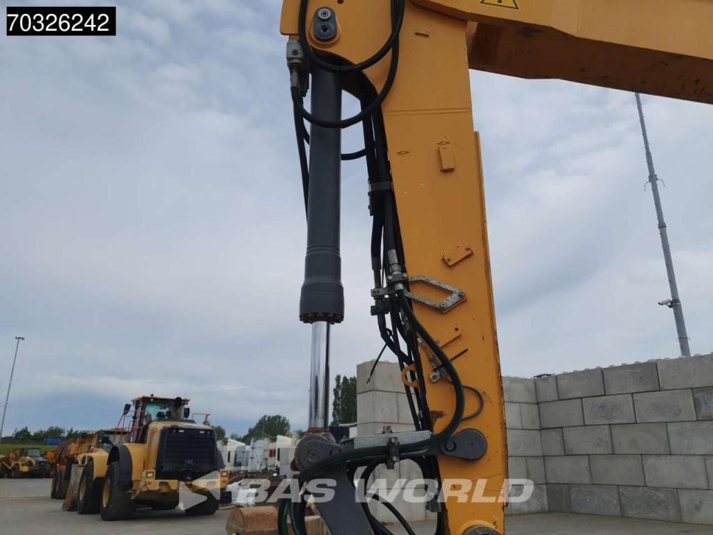 Liebherr A920 Photo 11