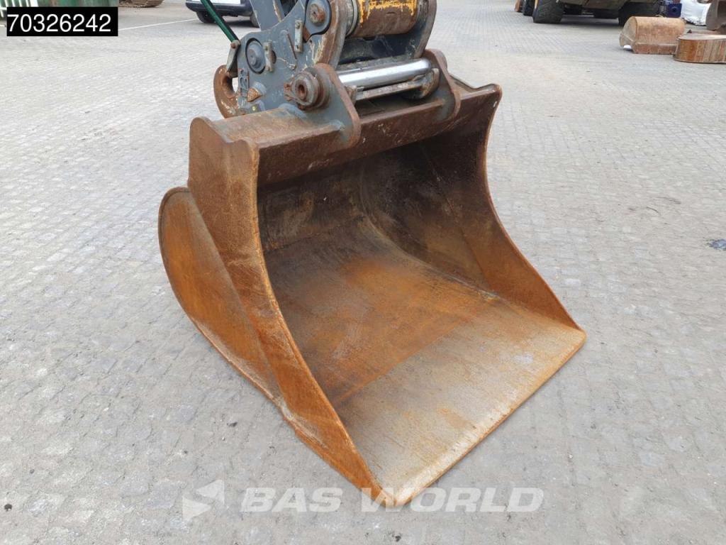Liebherr A920 Photo 18