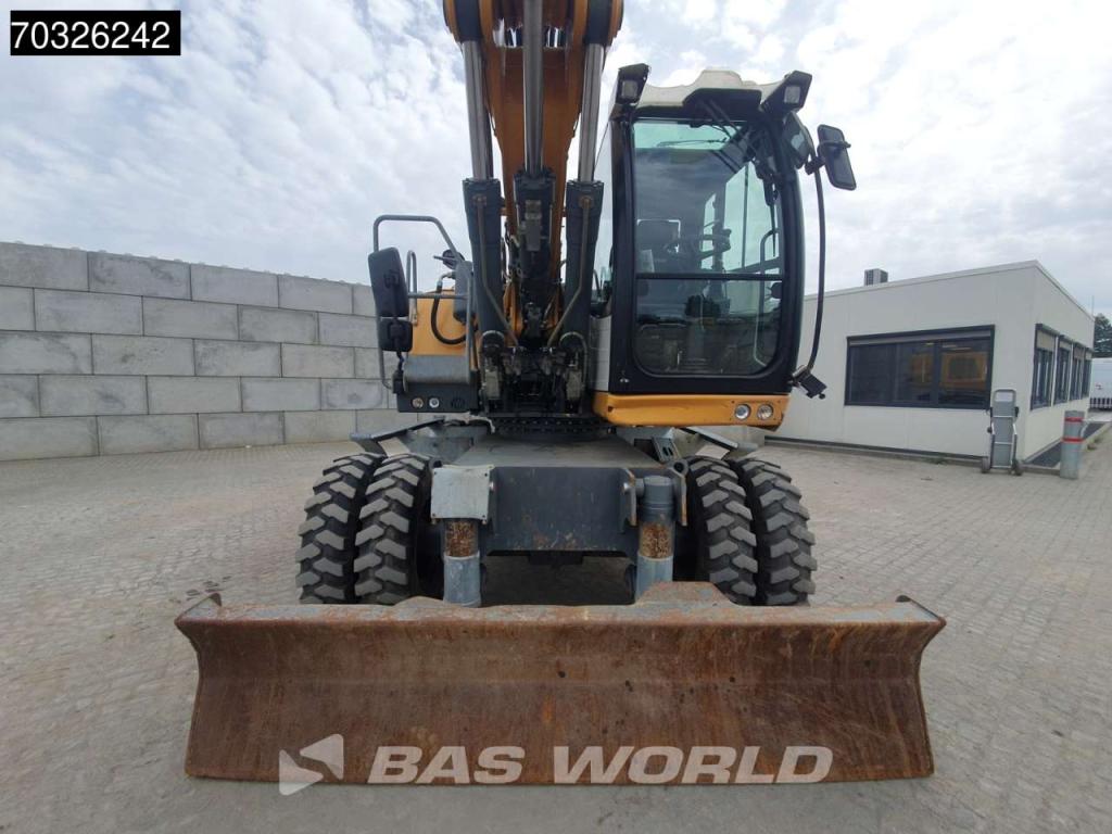 Liebherr A920 Photo 9