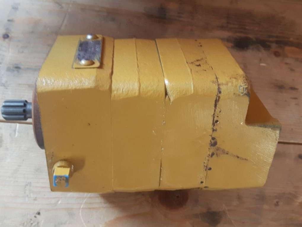 Fuel pump for Caterpillar 3508 3512 Photo 3