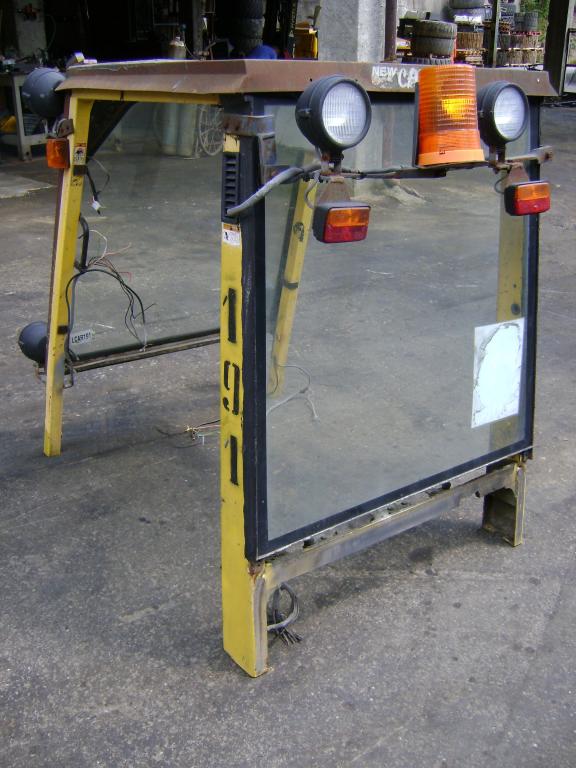Cab for Hyster Photo 4