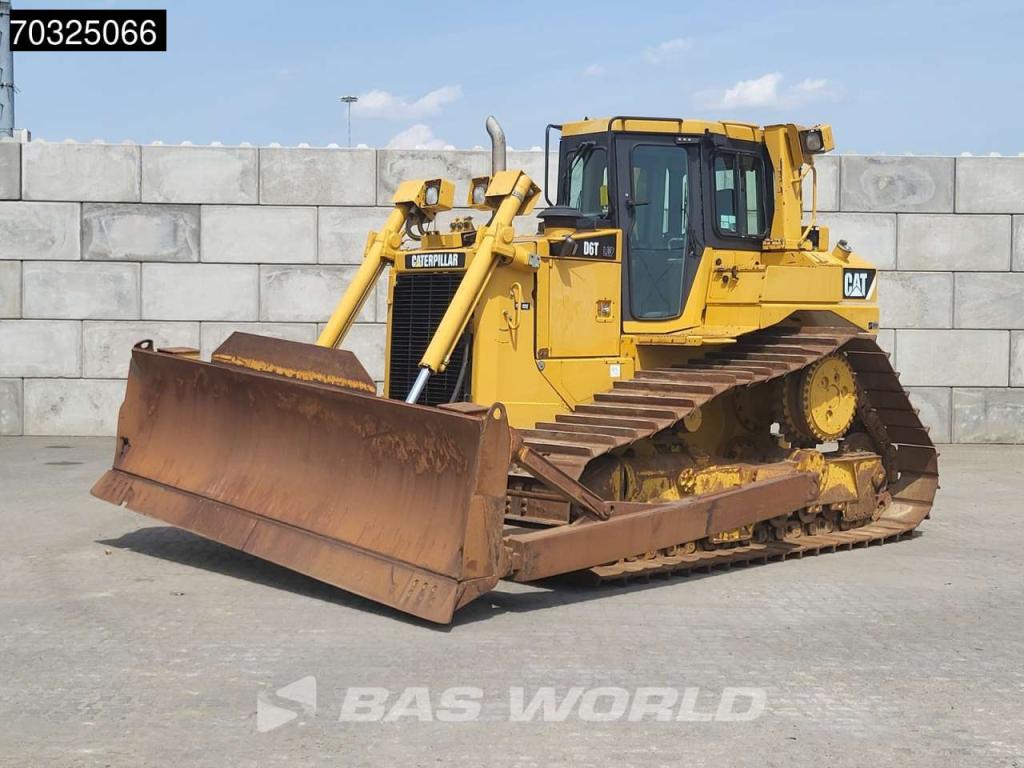 Caterpillar D6 T LGP Photo 2