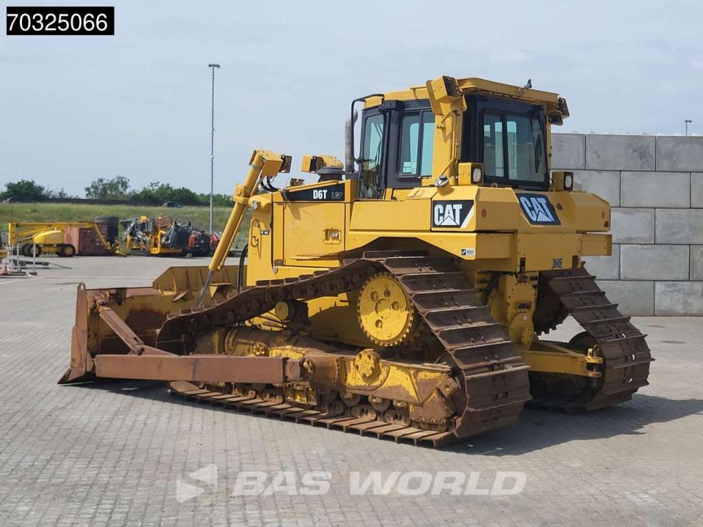 Caterpillar D6 T LGP Photo 3