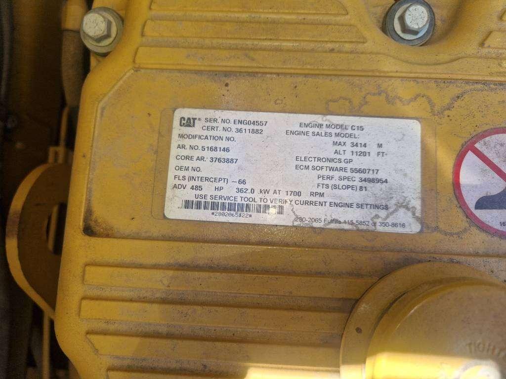 Caterpillar 374FL Photo 19