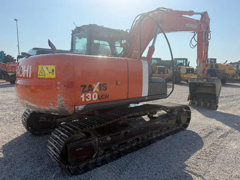 Hitachi ZAXIS 130LCN Photo 3