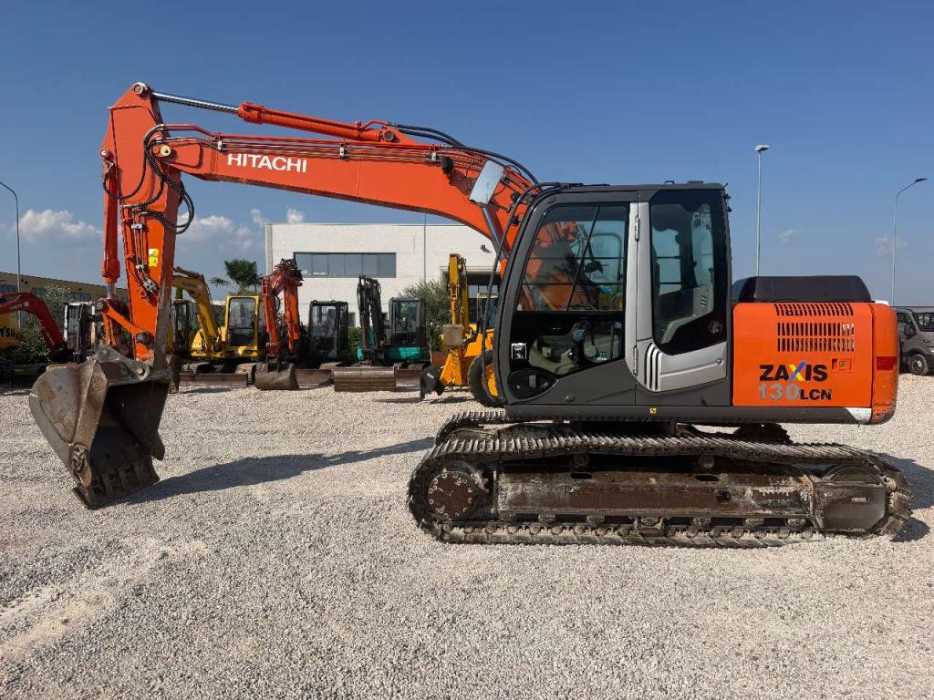 Hitachi ZAXIS 130LCN Photo 7