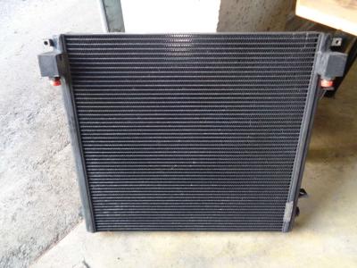 Hydraulic oil cooler for Caterpillar 928 F sold by PRV Ricambi Srl
