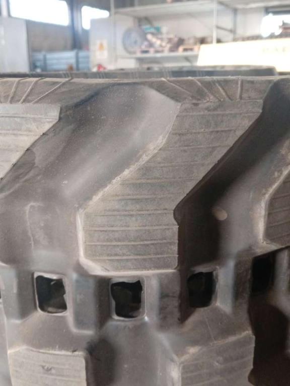 Falken Rubber tracks for Kubota U36-4/kx037-4/U35-3 Photo 2