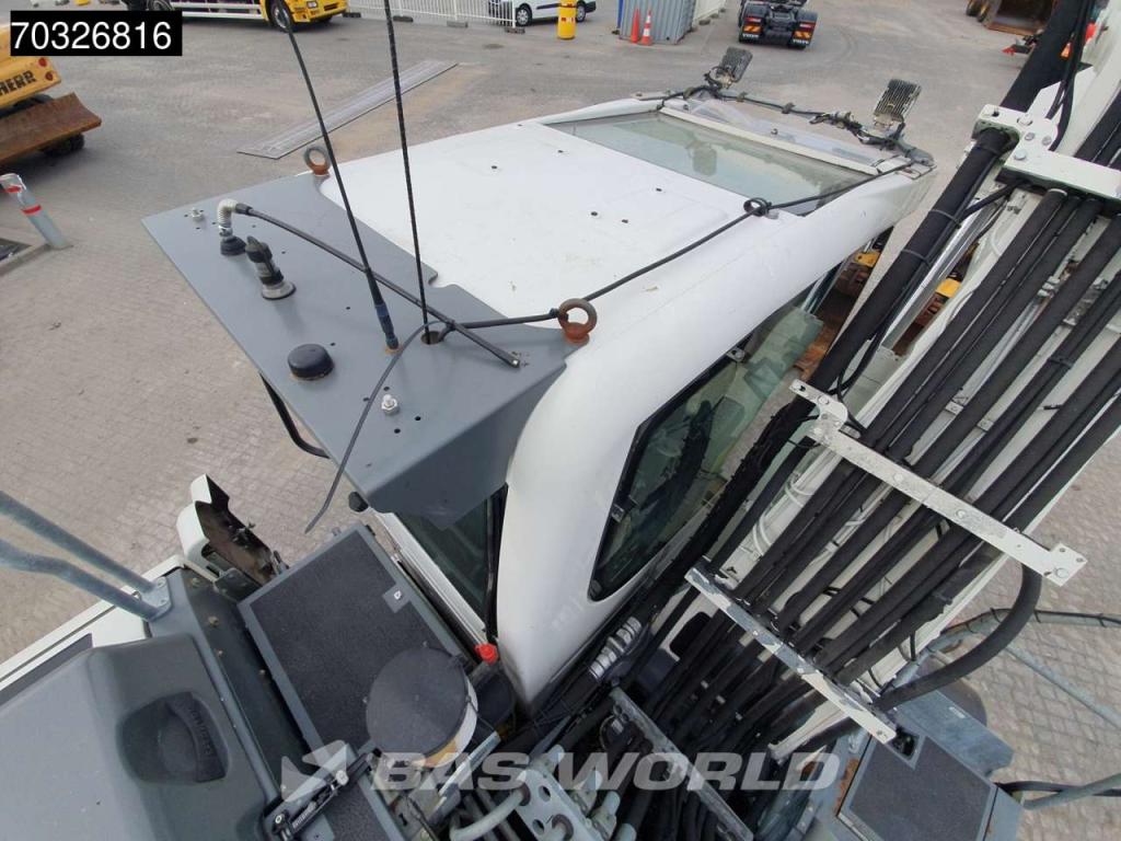 Liebherr A918 Litronic Engcon Photo 11