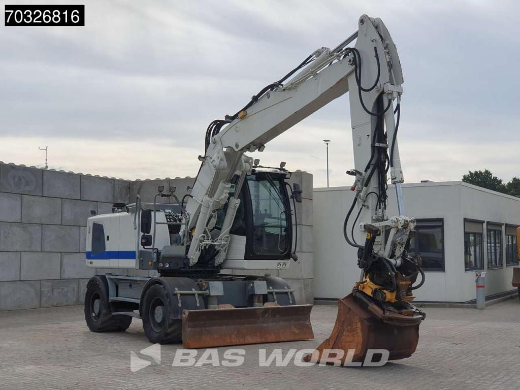 Liebherr A918 Litronic Engcon Photo 3