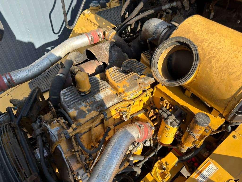 Caterpillar 735 Photo 24
