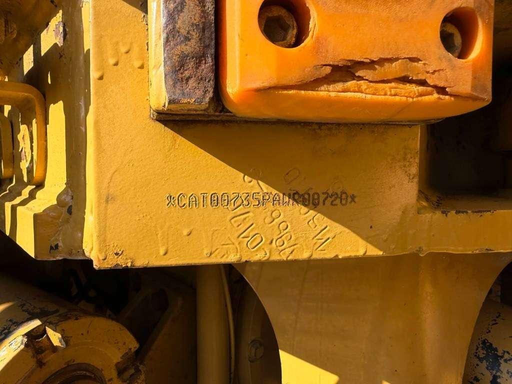Caterpillar 735 Photo 8