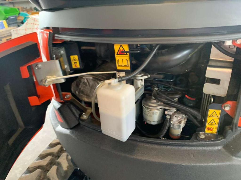 Kubota U27-4 Photo 3