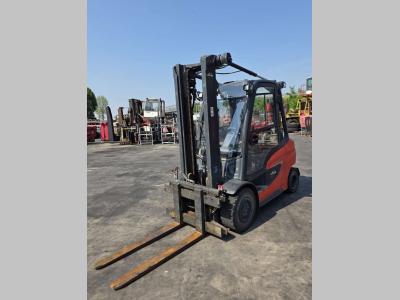 Linde H35D-01 sold by Uni.Trucks Srl