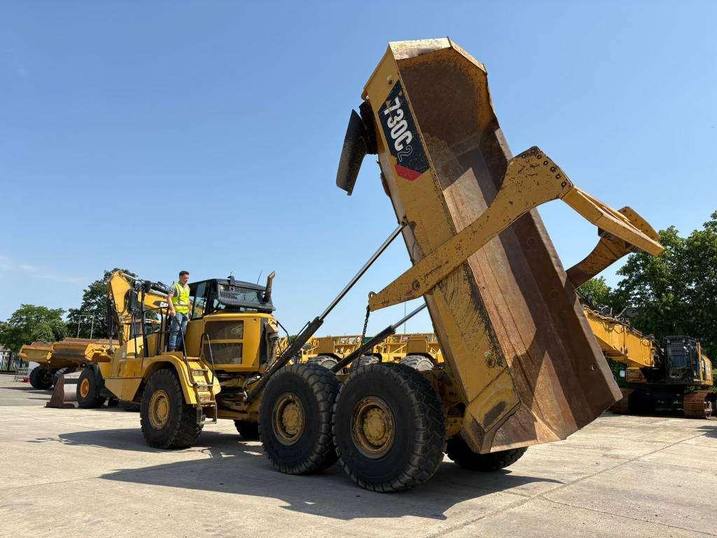 Caterpillar 730C2 Photo 8