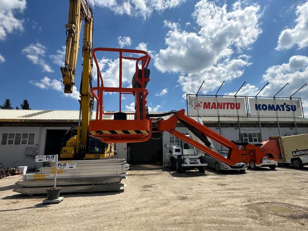 JLG M600JP Photo 3