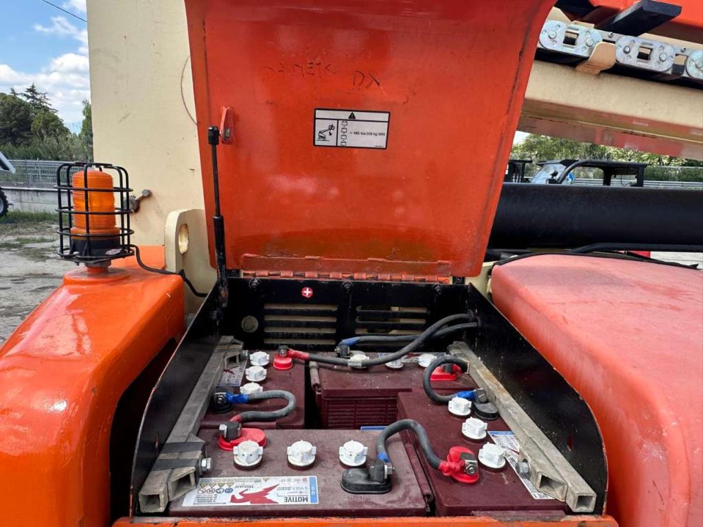JLG M600JP Photo 4