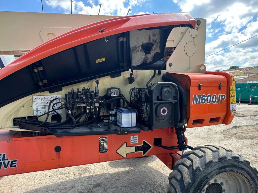 JLG M600JP Photo 5