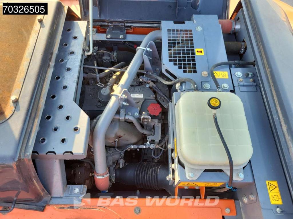 Hitachi ZX250 LC -6 Photo 17