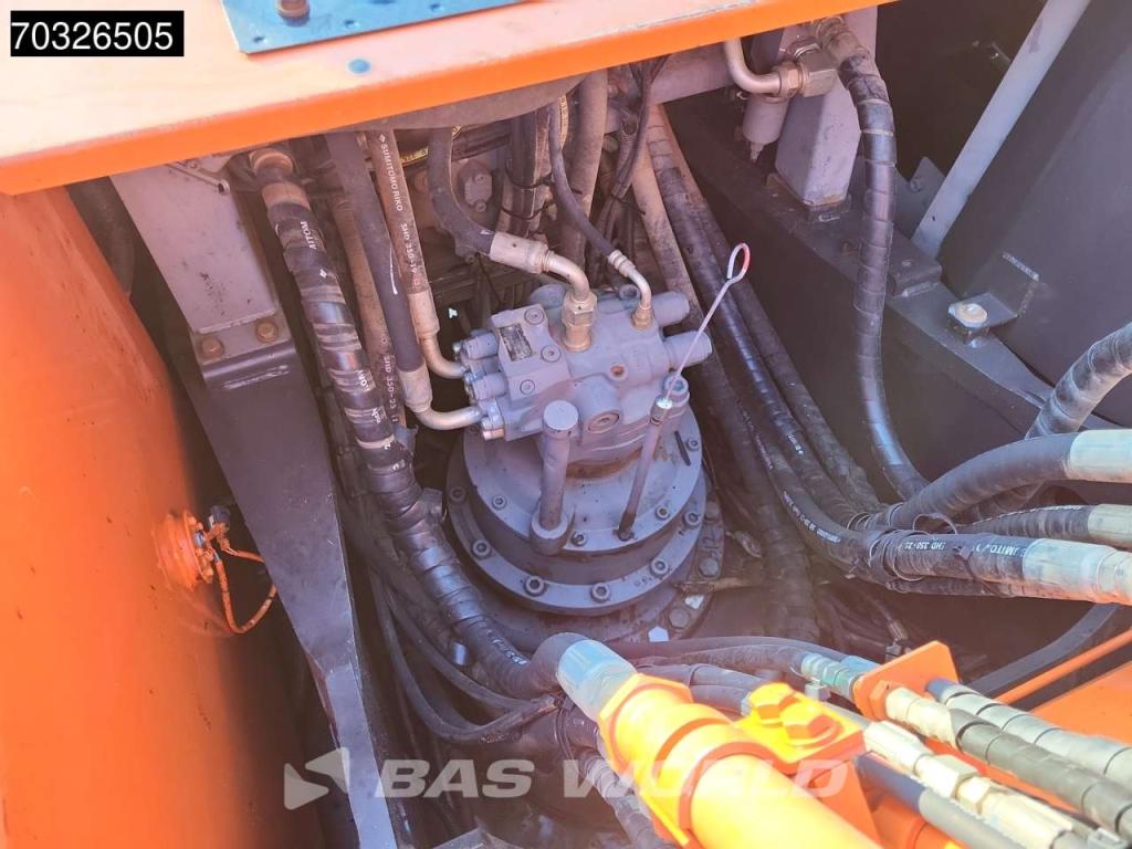 Hitachi ZX250 LC -6 Photo 23