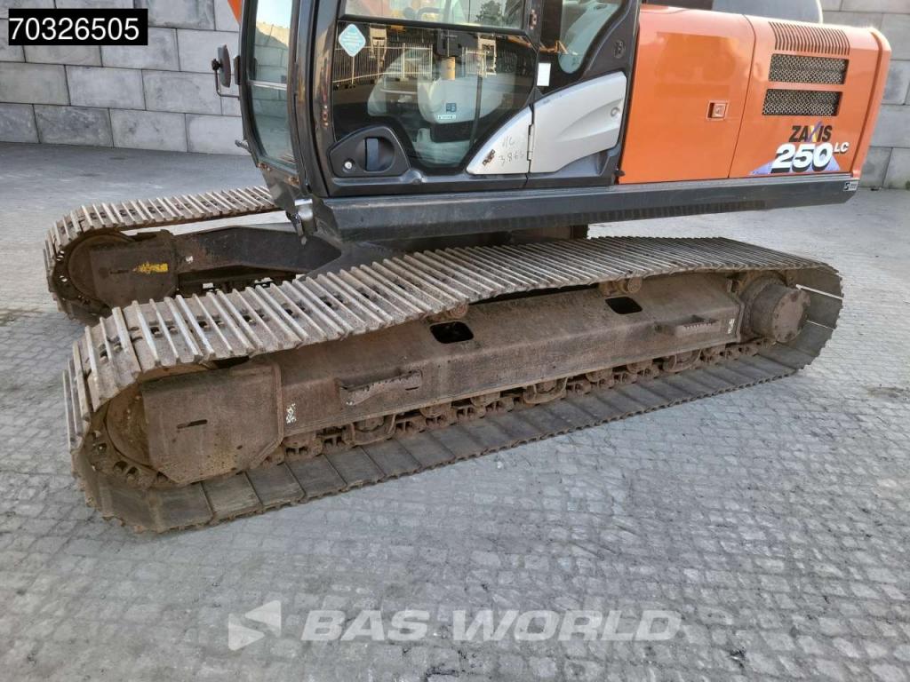 Hitachi ZX250 LC -6 Photo 26