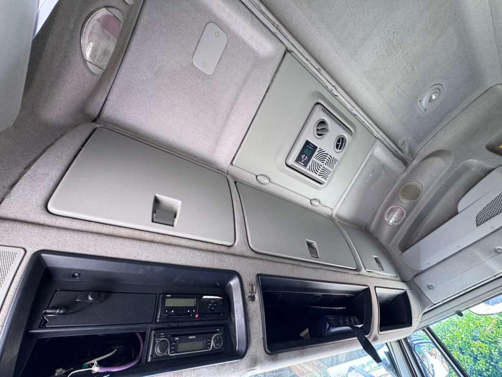 Iveco Stralis 450 Photo 14