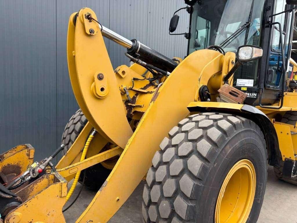 Caterpillar 930K Photo 16