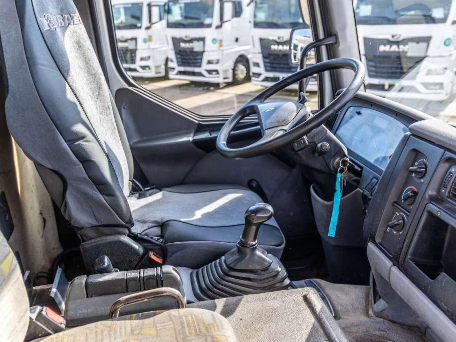 Renault KERAX 270 DCI - PK 9501 Photo 17