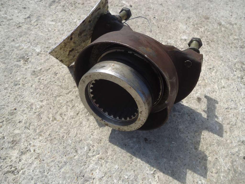 Flange coupling for Fiat Kobelco W270 Photo 1