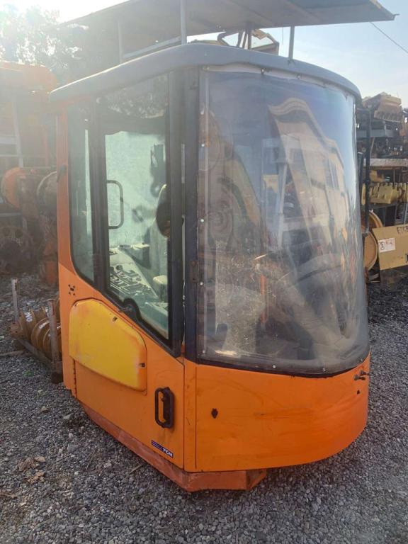 Cab for Fiat Hitachi w 130 Photo 1