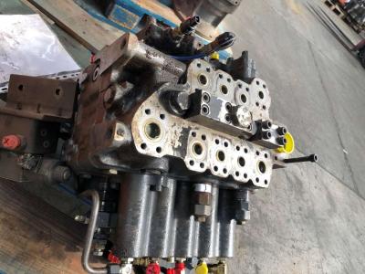 Hydraulic distributor for Case 9021 sold by Fratelli Zenzalari S.r.l.