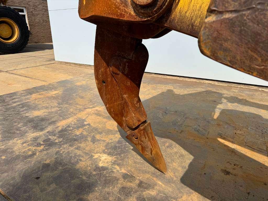 Caterpillar D9T - Ripper / Auto Greasing / Airco Photo 18