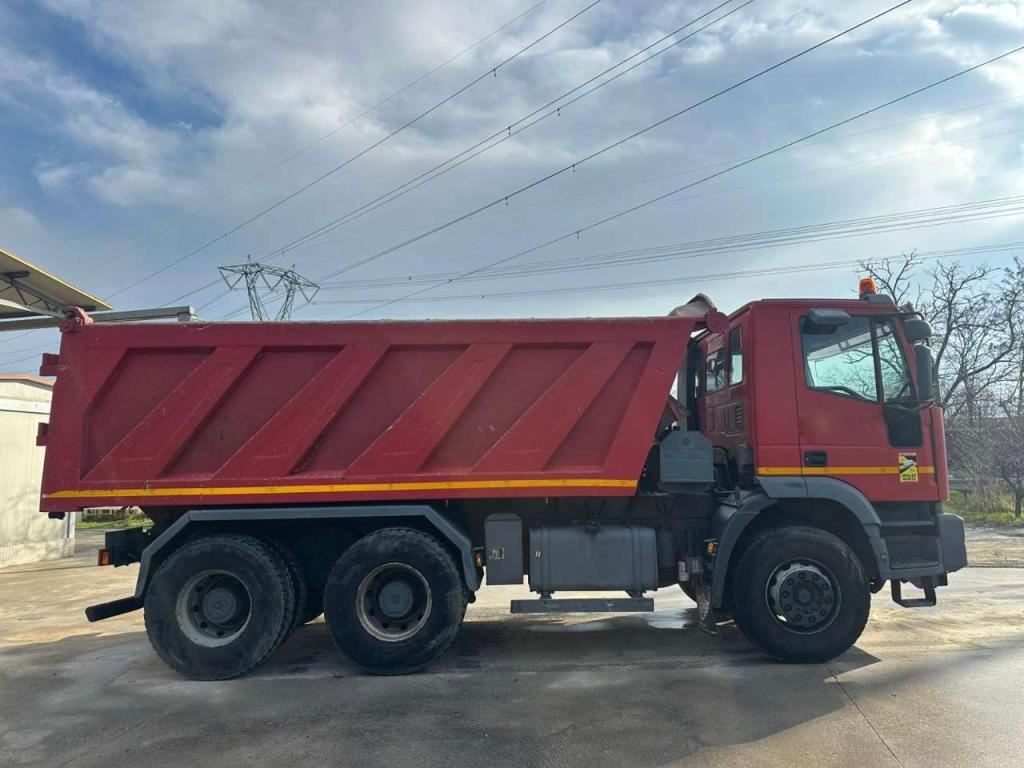 Iveco Eurotrakker 380 38 Photo 8