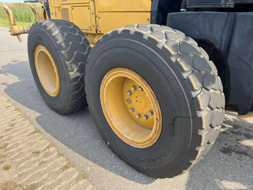 Caterpillar 140M3 Photo 17