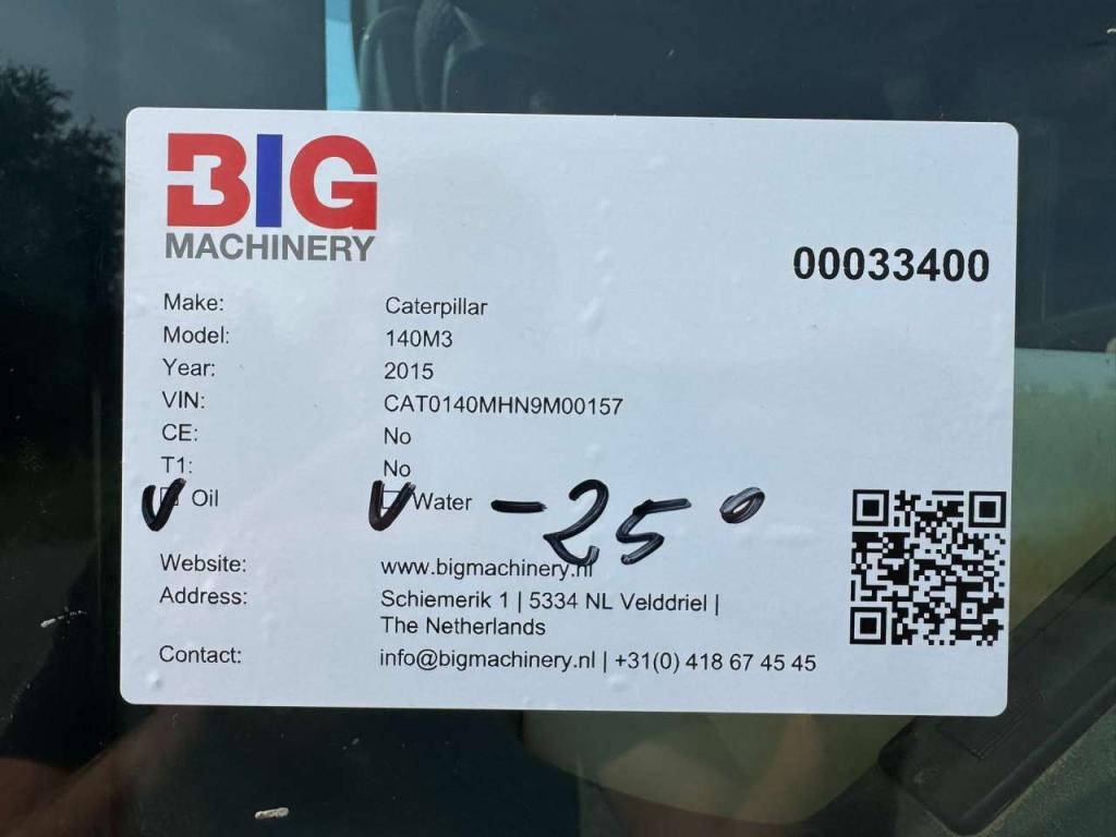 Caterpillar 140M3 Photo 30