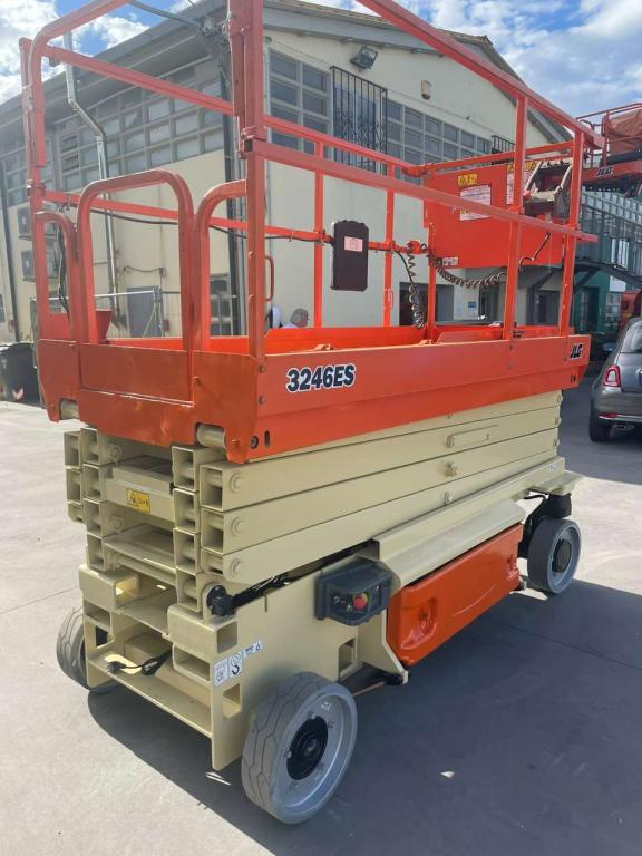 JLG 3246ES Photo 13
