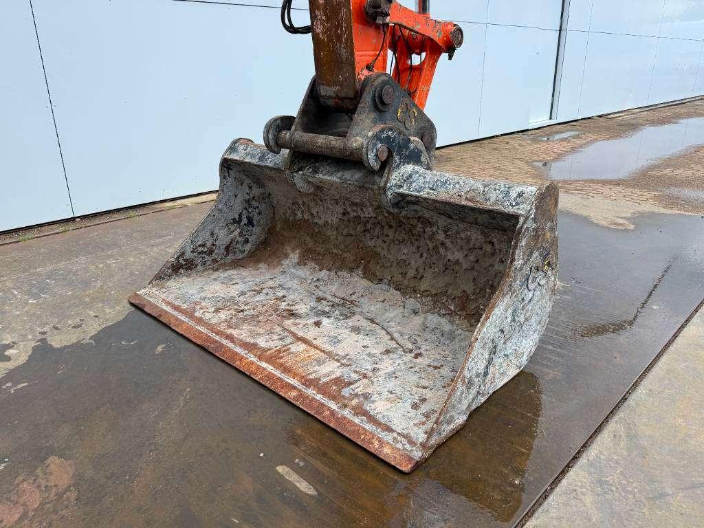 Hitachi ZX135US-6 - Quick Coupler / Automatic Greasing Photo 19