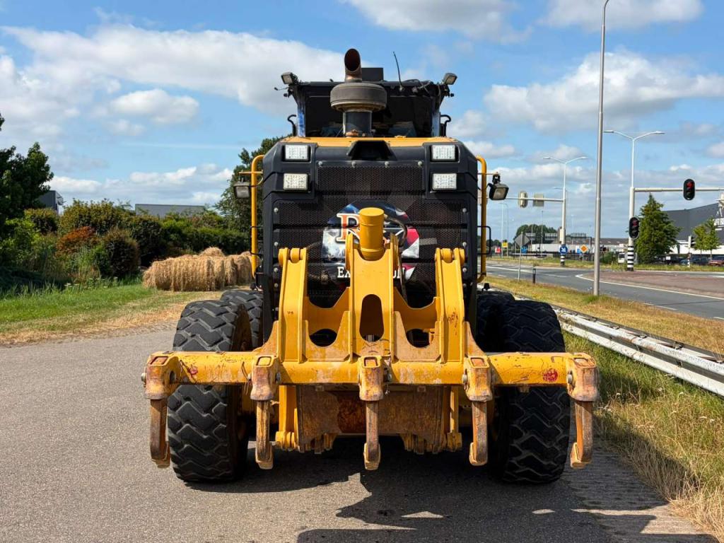 Caterpillar 140M2 Photo 4